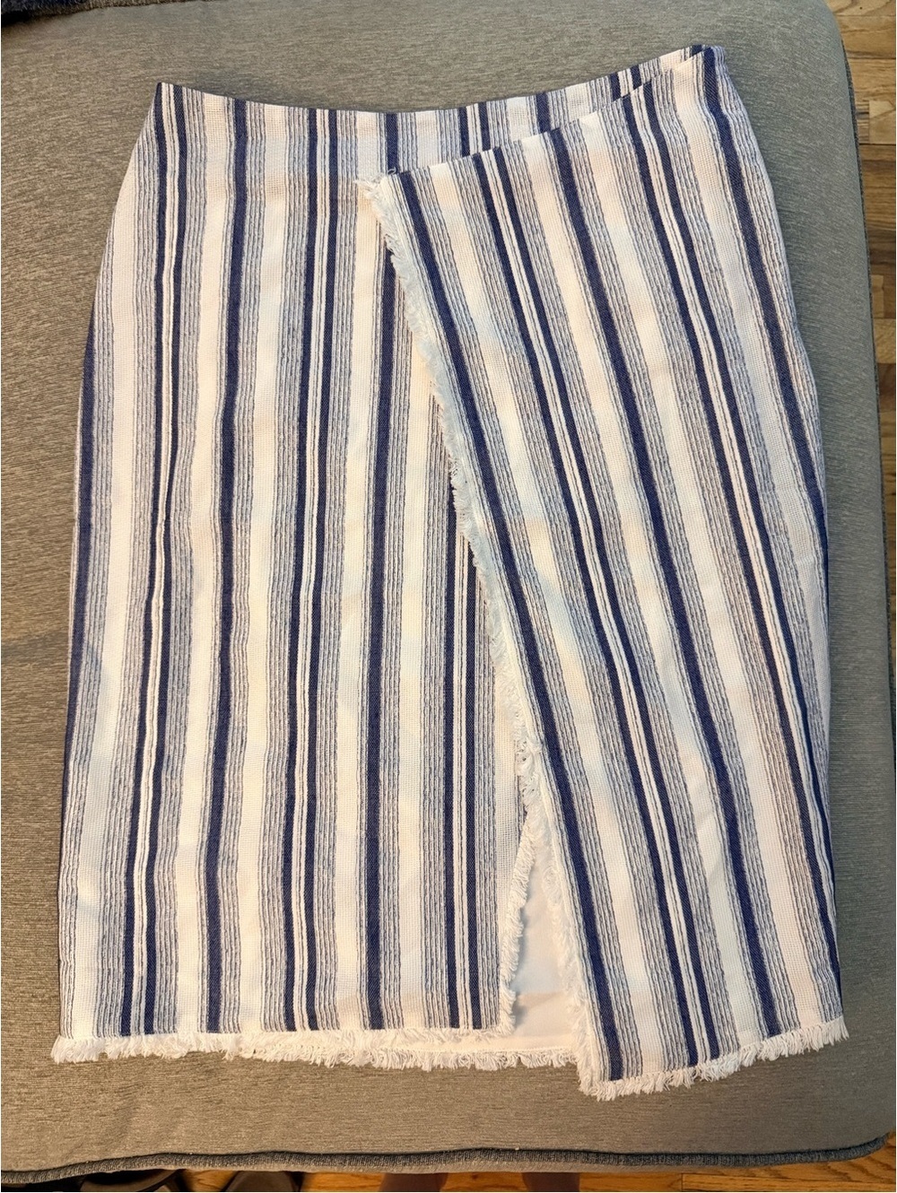 MOON RIVER Blue White Stripe Faux Wrap Asymmetrical Midi Skirt Large NWOT